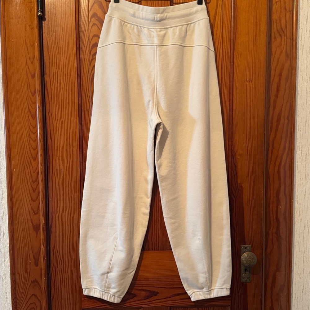lululemon White Opal Joggers Size 6 - Picture 8 of 16